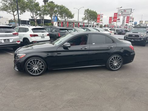 Used 2021 Mercedes-Benz C 300 Sedan image 4
