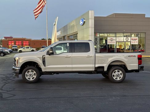 New 2026 Ford F350 XLT w/ XLT Premium Package AWD/4WD image 3