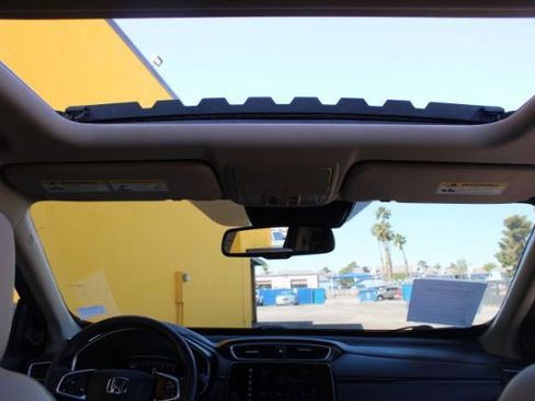 Used 2017 Honda CR-V Touring image 16