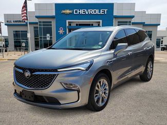 Used 2024 Buick Enclave Avenir w/ Avenir Technology Package AWD/4WD video 1