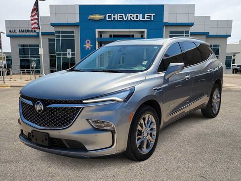 Used 2024 Buick Enclave Avenir w/ Avenir Technology Package AWD/4WD image 1