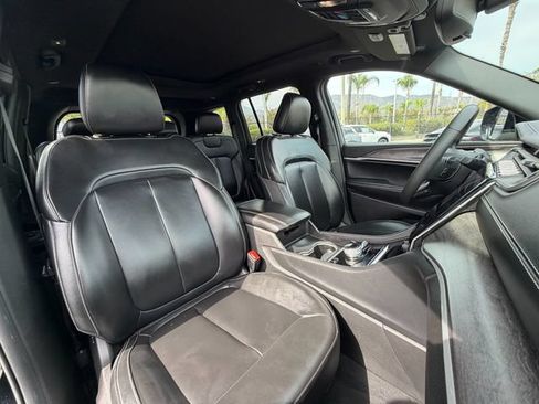 Used 2024 Jeep Grand Cherokee Limited 4xe AWD/4WD image 30