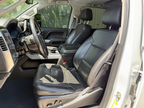 Used 2019 Chevrolet Silverado 2500 LTZ w/ Duramax Plus Package AWD/4WD image 9