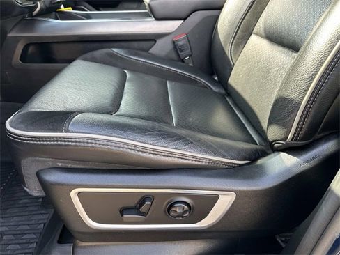 Used 2021 RAM 1500 Laramie w/ Sport Appearance Package image 21