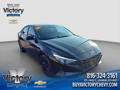 Used 2023 Hyundai Elantra Blue FWD image 1