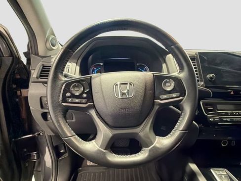 Used 2021 Honda Pilot Touring image 10