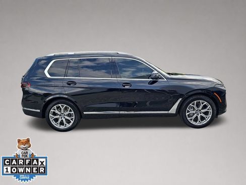 Used 2025 BMW X7 xDrive40i w/ Premium Package AWD/4WD image 3