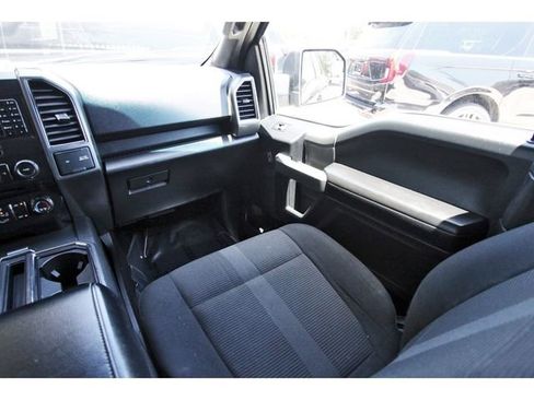 Used 2017 Ford F150 XLT w/ Equipment Group 301A Mid AWD/4WD image 9