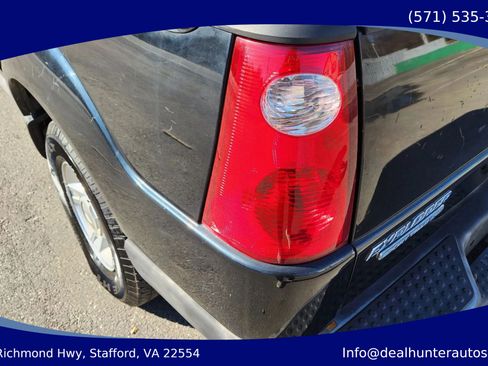 Used 2003 Ford Explorer Sport Trac XLS AWD/4WD image 9
