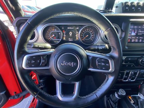 Used 2020 Jeep Gladiator Overland w/ Trailer Tow Package image 18