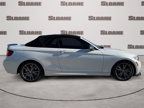 Used 2016 BMW M235i xDrive Convertible image 6