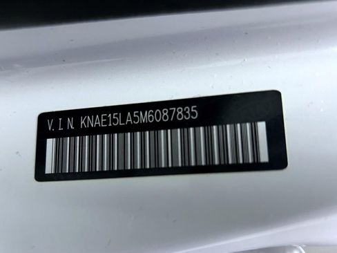 Used 2021 Kia Stinger GT-Line w/ Sun & Sound Package image 25