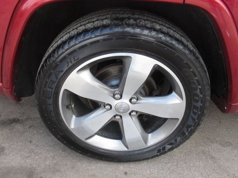 Used 2015 Jeep Grand Cherokee Overland image 9