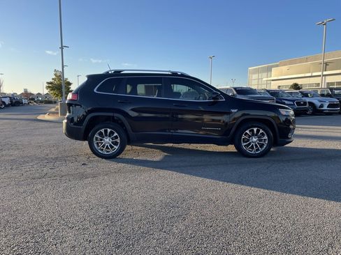 Used 2020 Jeep Cherokee Latitude Plus image 9