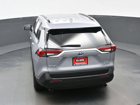Used 2022 Toyota RAV4 XLE w/ Convenience Package AWD/4WD image 40