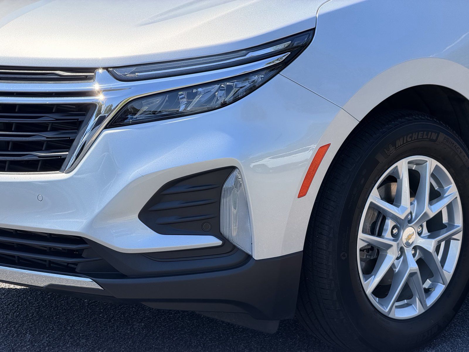 Used 2022 Chevrolet Equinox LT FWD image 8