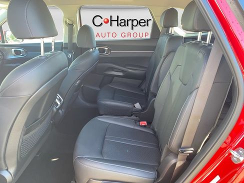 Certified 2023 Kia Sorento EX AWD/4WD image 15