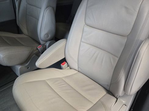 Used 2019 Toyota Sienna XLE Premium image 20