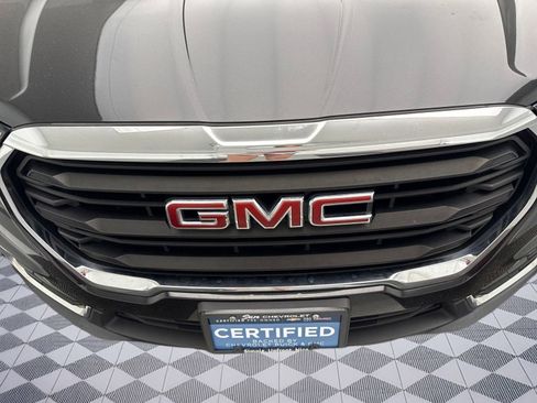 Used 2022 GMC Terrain SLE w/ Driver Convenience Package image 29