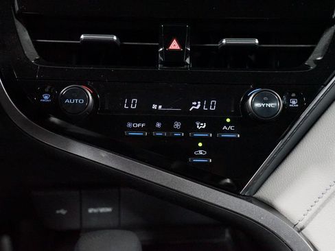 Certified 2023 Toyota Camry LE FWD image 19