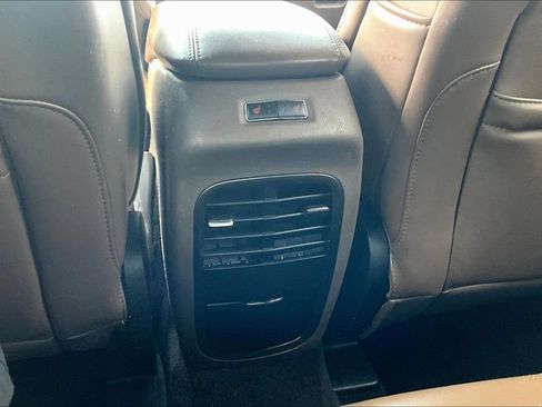 Used 2018 Lincoln MKC Reserve w/ Lincoln MKC Climate Package AWD/4WD image 10