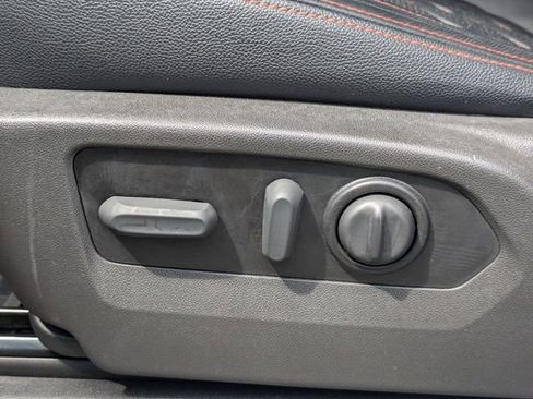 Used 2022 GMC Sierra 1500 SLT w/ SLT Premium Plus Package image 24