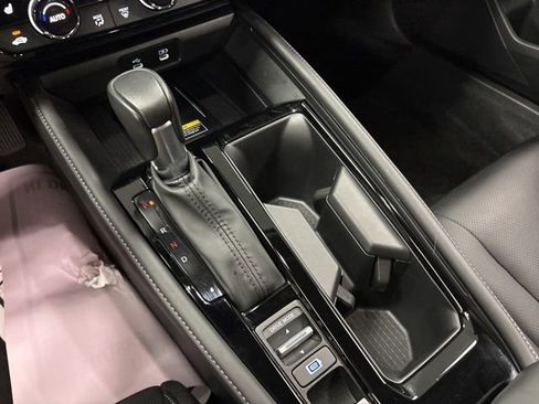 Used 2024 Honda Accord Touring image 22