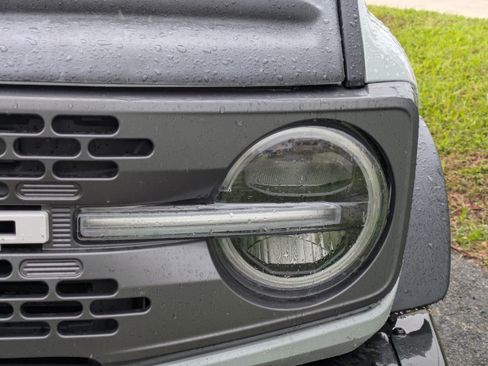 Used 2022 Ford Bronco Badlands AWD/4WD image 10