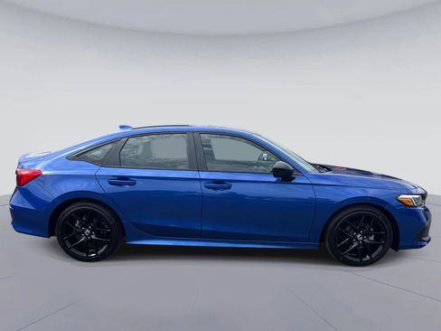 Certified 2024 Honda Civic Sport image 2