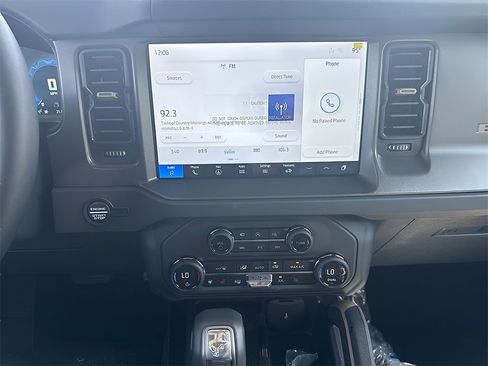 New 2025 Ford Bronco Badlands image 10