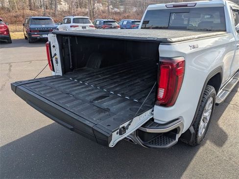 Used 2022 GMC Sierra 1500 SLT w/ SLT Premium Plus Package image 34