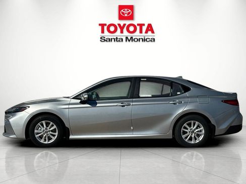 New 2026 Toyota Camry LE image 8