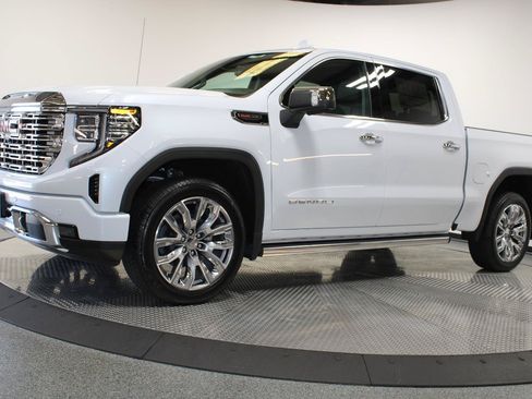 New 2026 GMC Sierra 1500 Denali AWD/4WD image 4