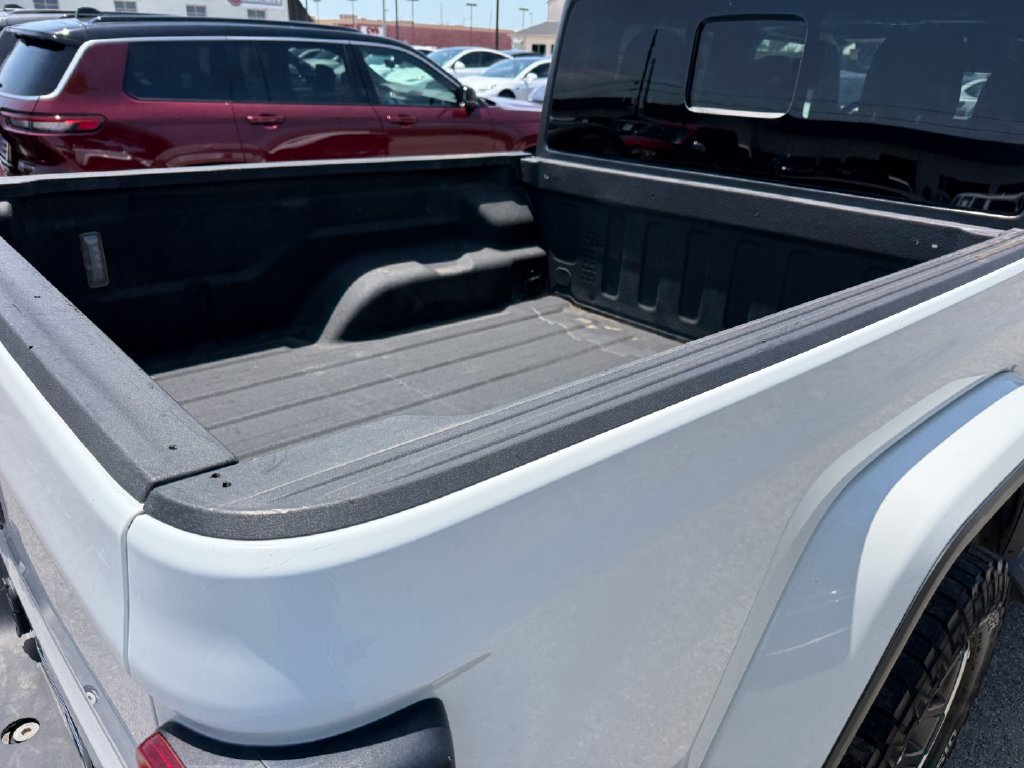 Used 2020 Jeep Gladiator Overland AWD/4WD image 15