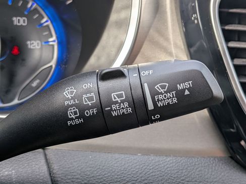 New 2026 Chrysler Pacifica Pinnacle w/ Trailer Tow Group image 22