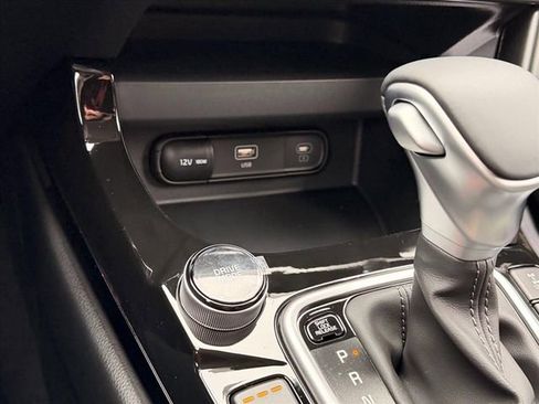 New 2026 Kia Seltos S AWD/4WD image 19
