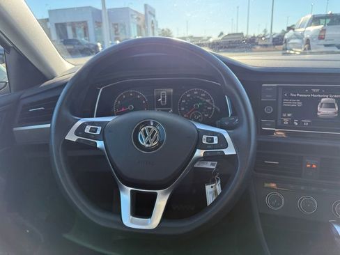 Used 2021 Volkswagen Jetta S image 14
