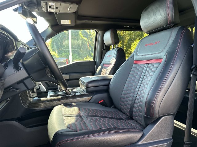 Used 2025 Ford F150 Lariat w/ Equipment Group 502A High AWD/4WD image 9