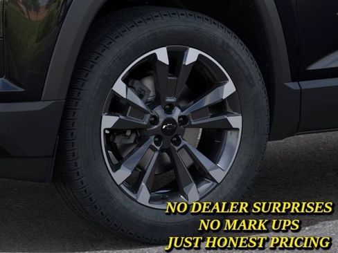 New 2026 Chevrolet Equinox RS w/ Convenience Package III FWD image 9