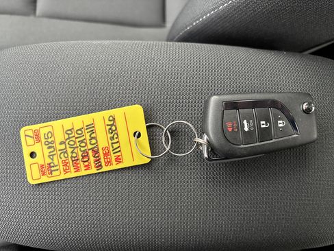 Certified 2026 Toyota Corolla LE image 28