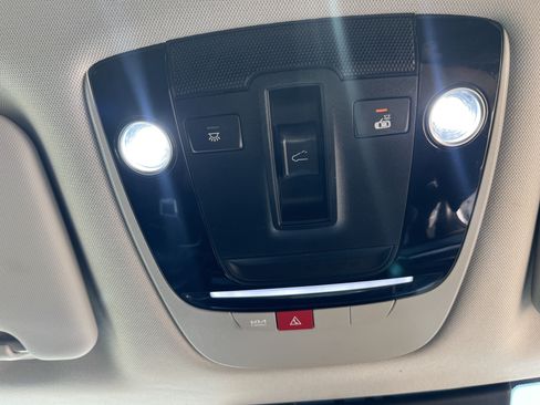 Used 2024 Kia Sportage SX FWD image 22