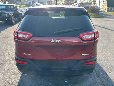 Used 2017 Jeep Cherokee Latitude w/ Safety/Convenience Group image 11