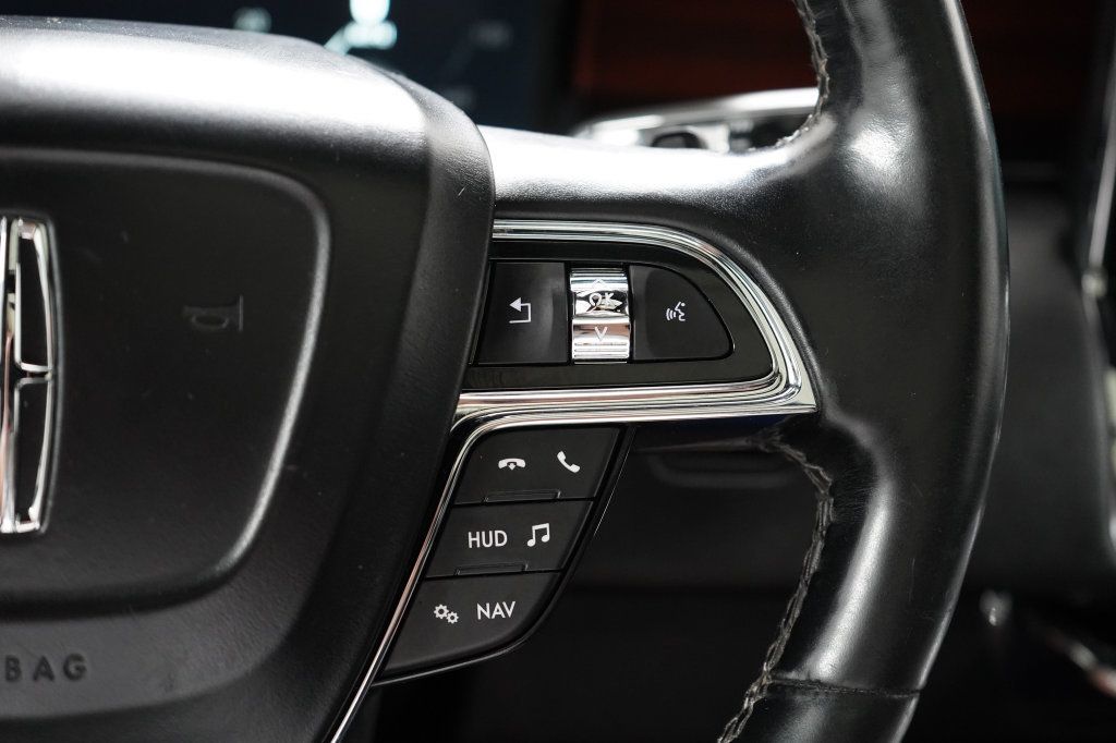 Used 2021 Lincoln Navigator L Reserve AWD/4WD image 16