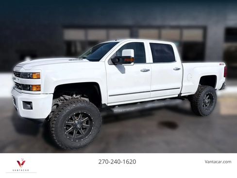 Used 2017 Chevrolet Silverado 2500 LTZ image 1