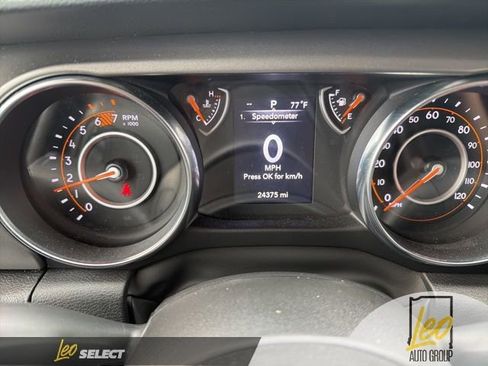Used 2023 Jeep Wrangler Sport AWD/4WD image 10