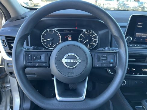 Certified 2023 Nissan Rogue SV image 9