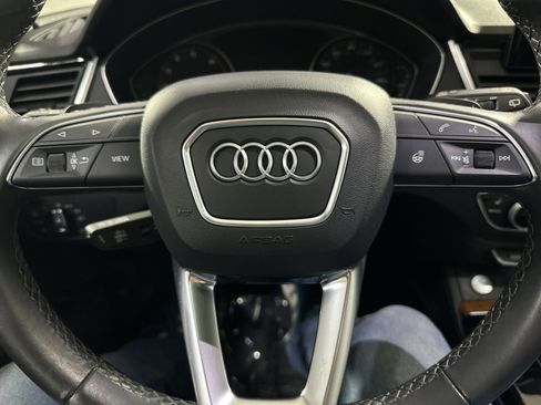 Used 2023 Audi Q5 2.0T Premium w/ Convenience Package image 20
