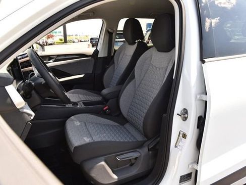 New 2026 Volkswagen Tiguan S FWD image 18