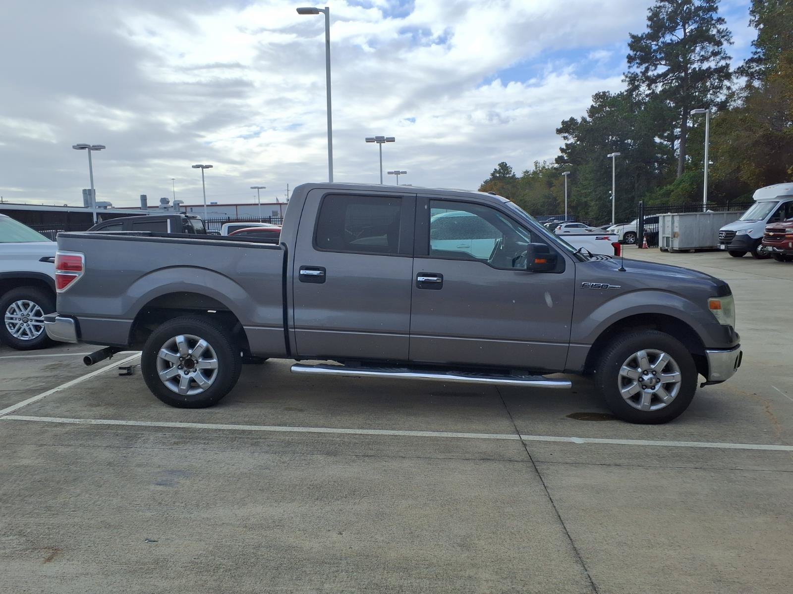 Used 2014 Ford F150 XLT w/ Equipment Group 302A Luxury RWD image 8