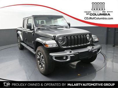 New 2025 Jeep Gladiator Sport w/ Premium Package